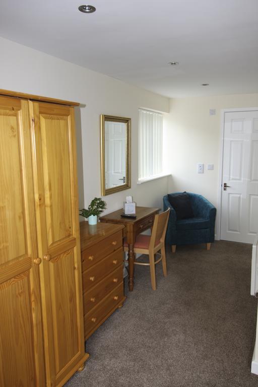 Broadwell Guest House Meriden  Room photo